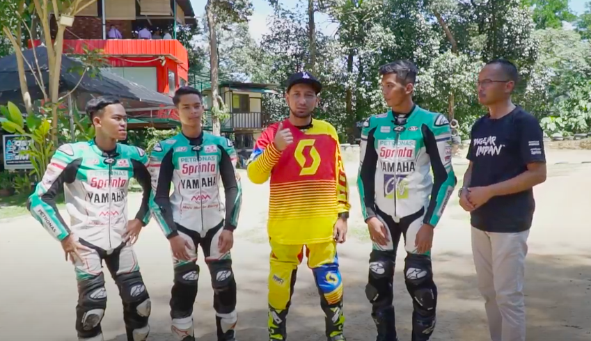 Nak Tengok Apa Jadi Bila Zizan Razak Cuba Tips Motocross Dari Pelumba-Pelumba Handalan Malaysia?